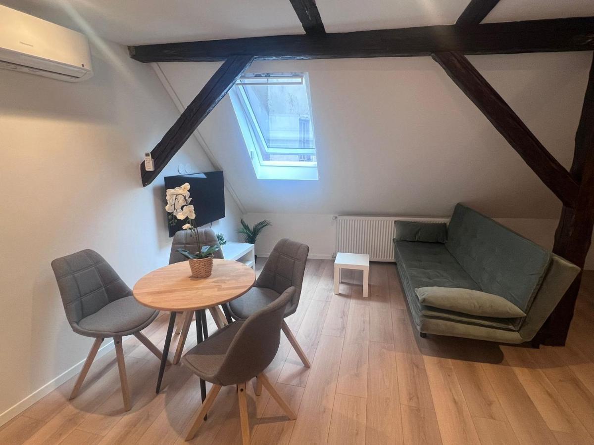 Studio Apartman Mia Zagreb Exteriör bild