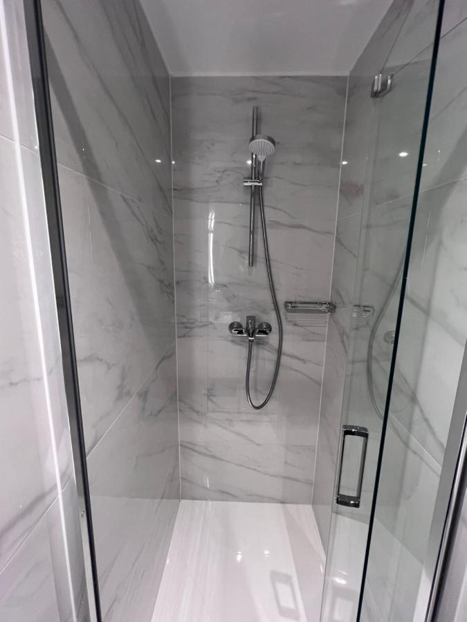 Studio Apartman Mia Zagreb Exteriör bild
