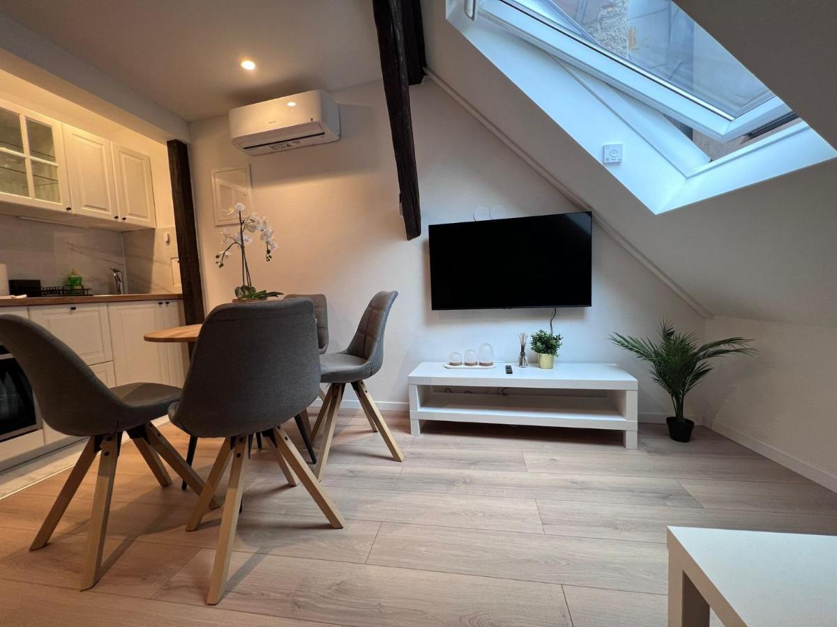 Studio Apartman Mia Zagreb Exteriör bild