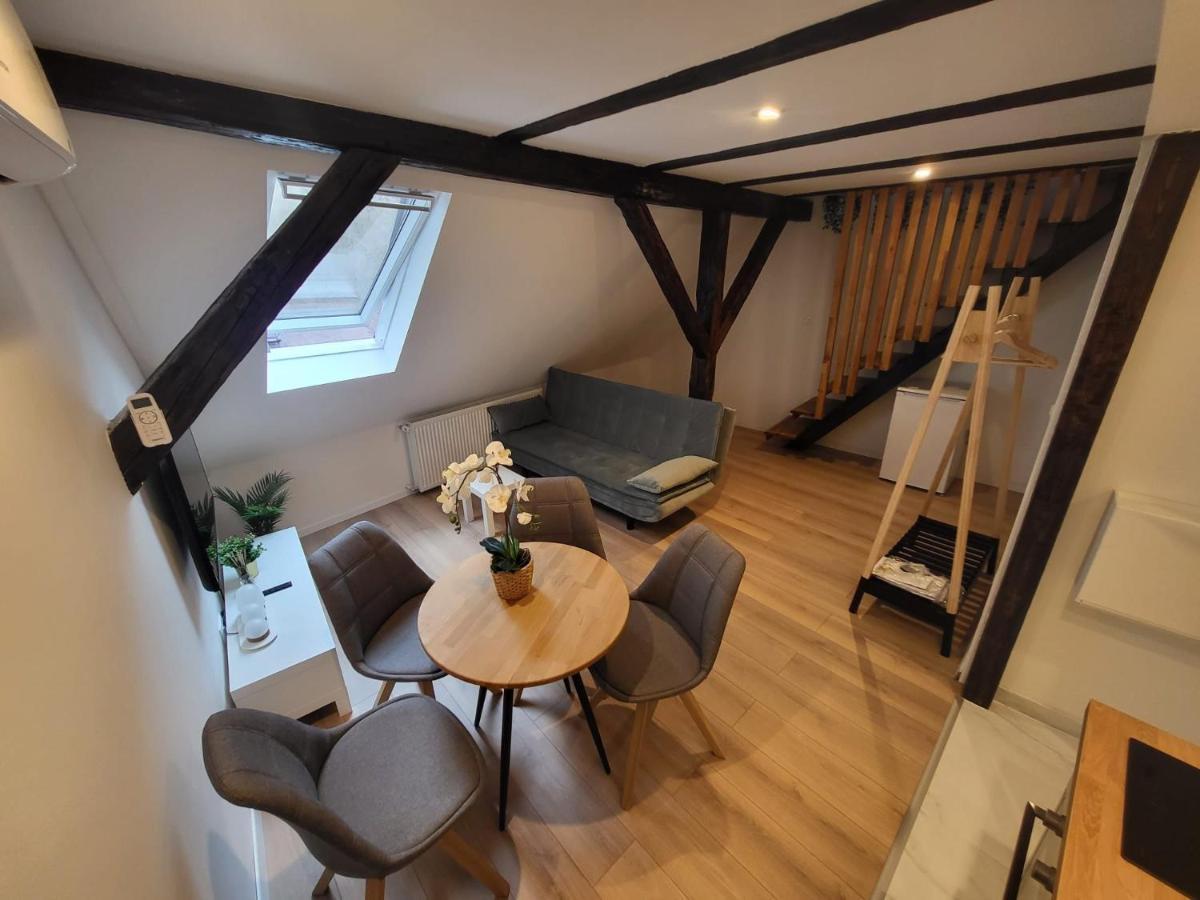 Studio Apartman Mia Zagreb Exteriör bild